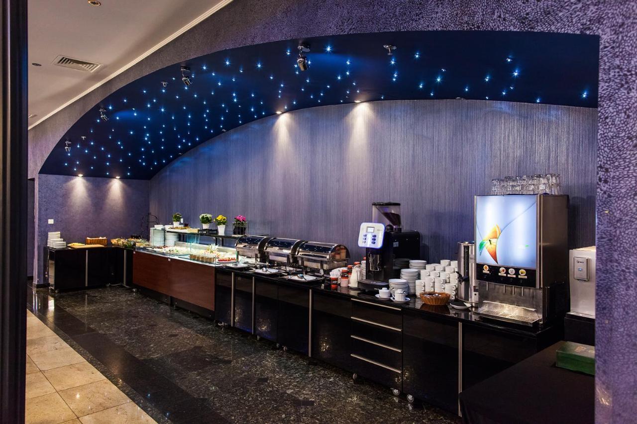 Hotel 500 Зегже Екстер'єр фото
